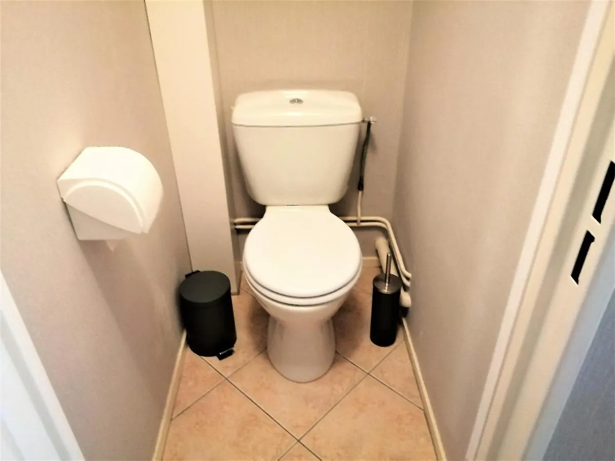 公寓 Charmant T2, Hypercentre, Calme, Terrasse, Parking Bagnères-de-Luchon