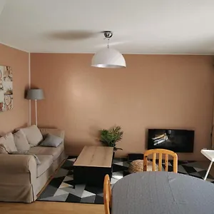 Beau T3 Place Parking, Vue Dégagée Proche Centre Apartamento